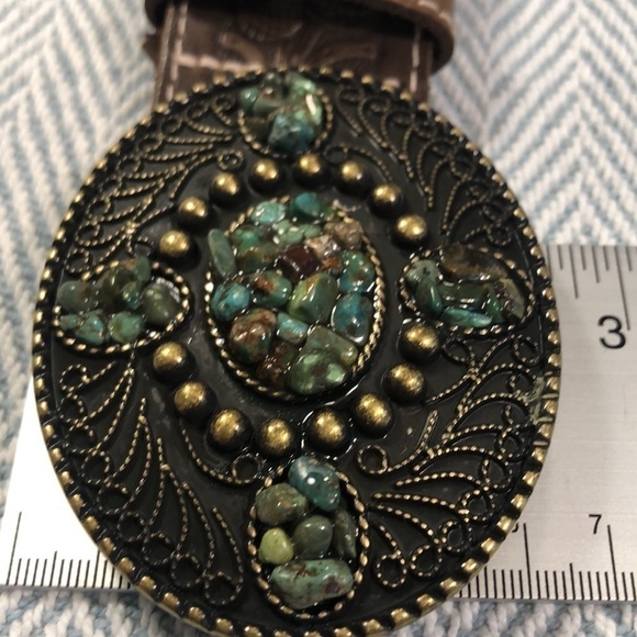 Western Leather Embossed Belt, Turquoise stone and Brass Buckle Approx 34” long - Picture 6 of 10